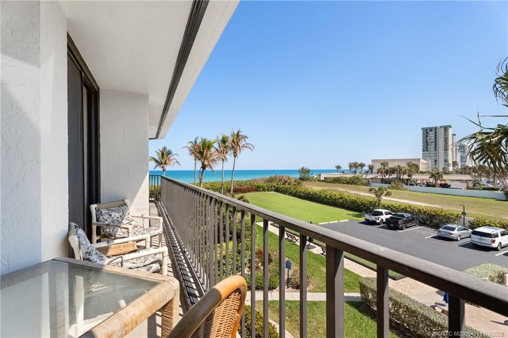9650 S Ocean Drive, Unit 210, Jensen Beach, FL 34957 Photo
