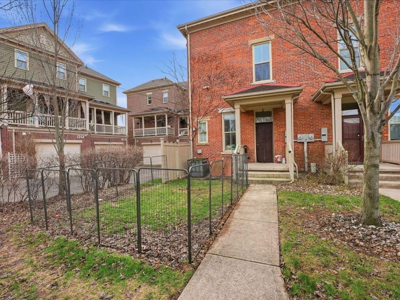 1070 E Long Street, Unit 1070, Columbus, OH 43203 Photo 3