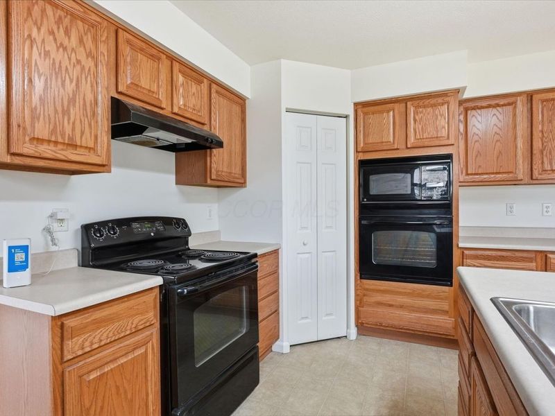 5611 Shellbark Street, Groveport, OH 43125 Photo 15