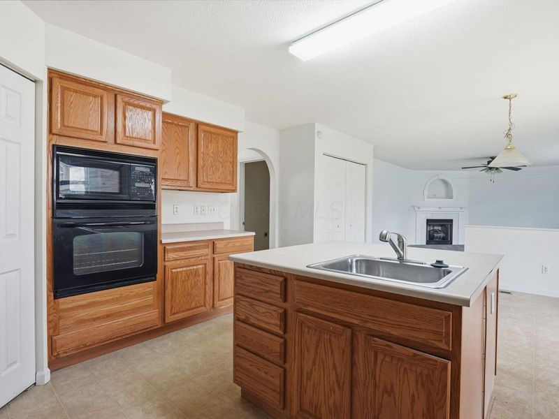 5611 Shellbark Street, Groveport, OH 43125 Photo 16