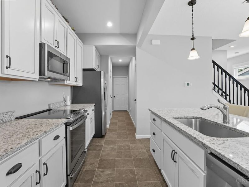 5821 Parkview Lane, Miami Twp, OH 45150 Photo 12