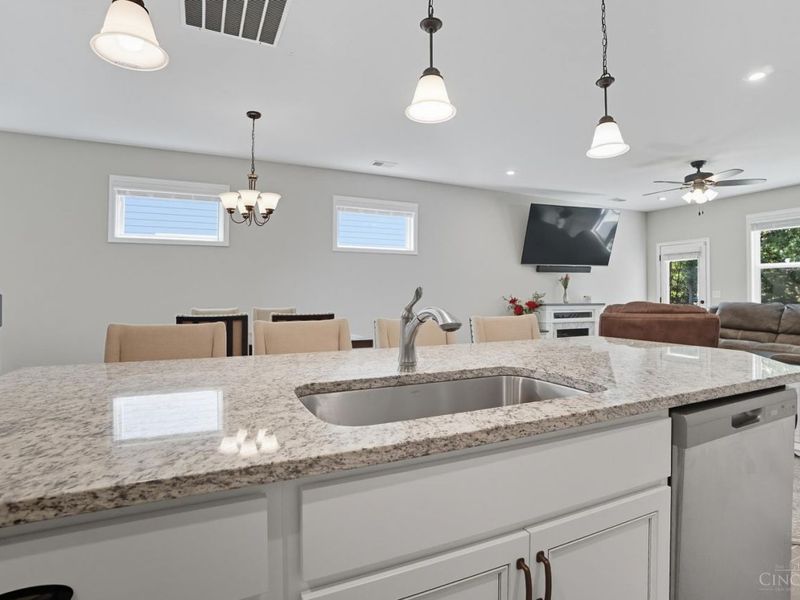 5821 Parkview Lane, Miami Twp, OH 45150 Photo 16