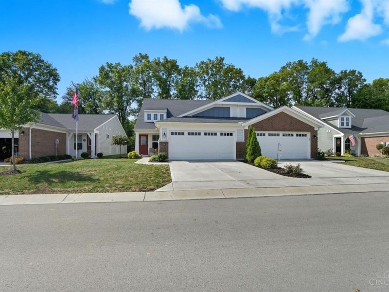 5821 Parkview Lane, Miami Twp, OH 45150 Photo 2