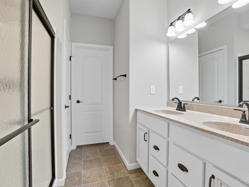 5821 Parkview Lane, Miami Twp, OH 45150 Photo 20