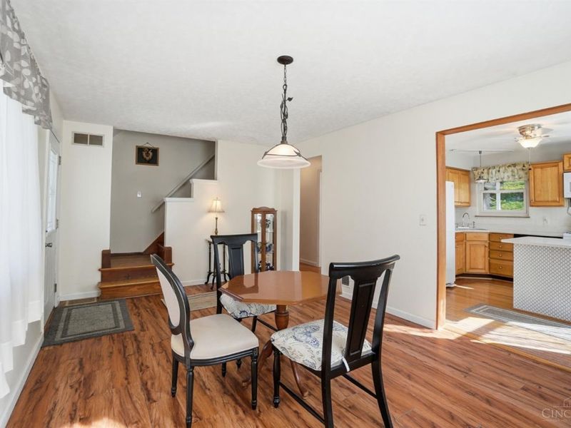 734 Wilbud Drive, Cincinnati, OH 45205 Photo 11