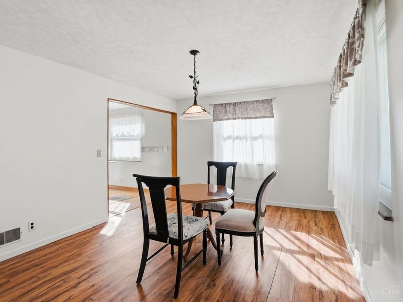 734 Wilbud Drive, Cincinnati, OH 45205 Photo 12