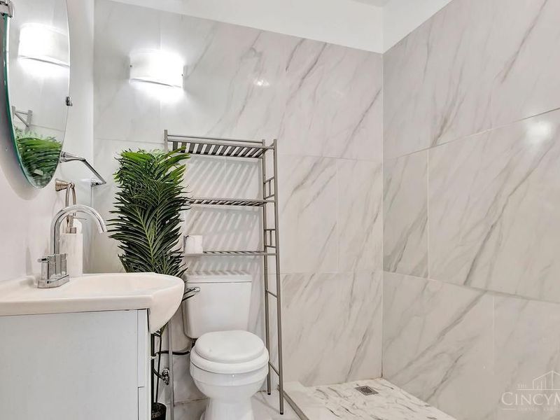 3331 Bonaparte, Cincinnati, OH 45207 Photo 13