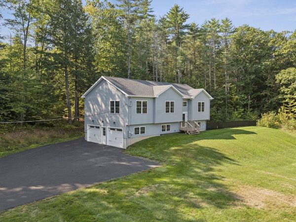 48 St Pierre Drive, Sidney, ME 04330