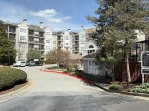1305 River Green Drive NW, Atlanta, GA 30327