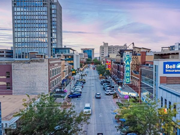 319 Broadway N, Unit 202, Fargo, ND 58102