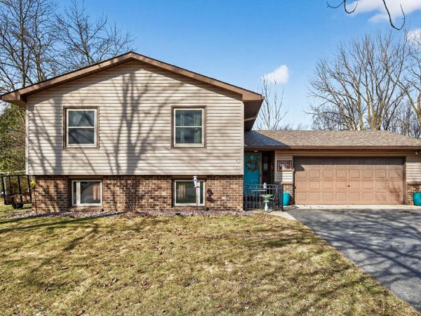 18821 Joplin Avenue, Lakeville, MN 55044