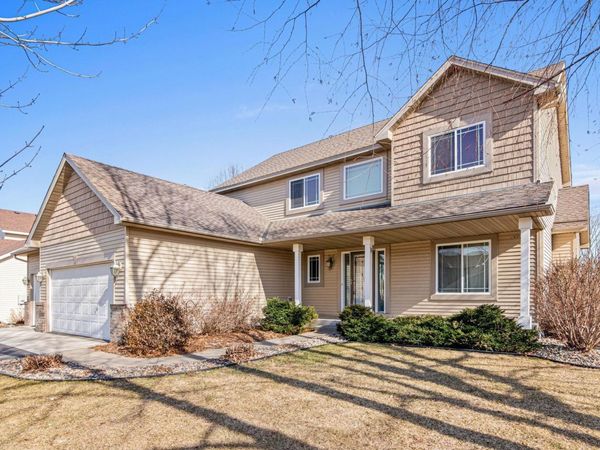 13894 Birchwood Avenue, Rosemount, MN 55068