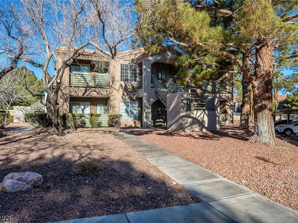 2111 Jetty Rock Drive, Unit 204, Las Vegas, NV 89128