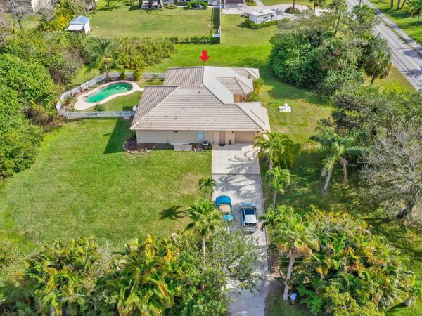 8671 N 155th Pl Place N, Palm Beach Gardens, FL 33418