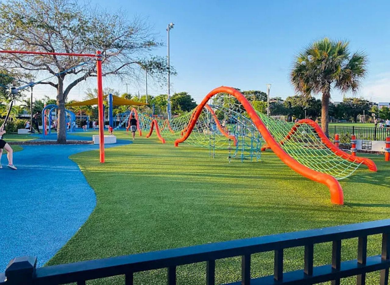 110 SE 7th Street, Unit 4, Hallandale Beach, FL 33009 Photo