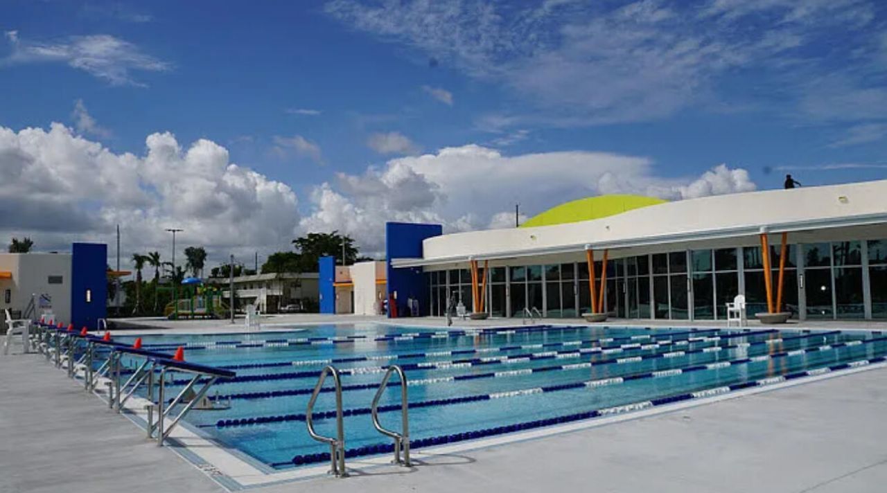 110 SE 7th Street, Unit 4, Hallandale Beach, FL 33009 Photo