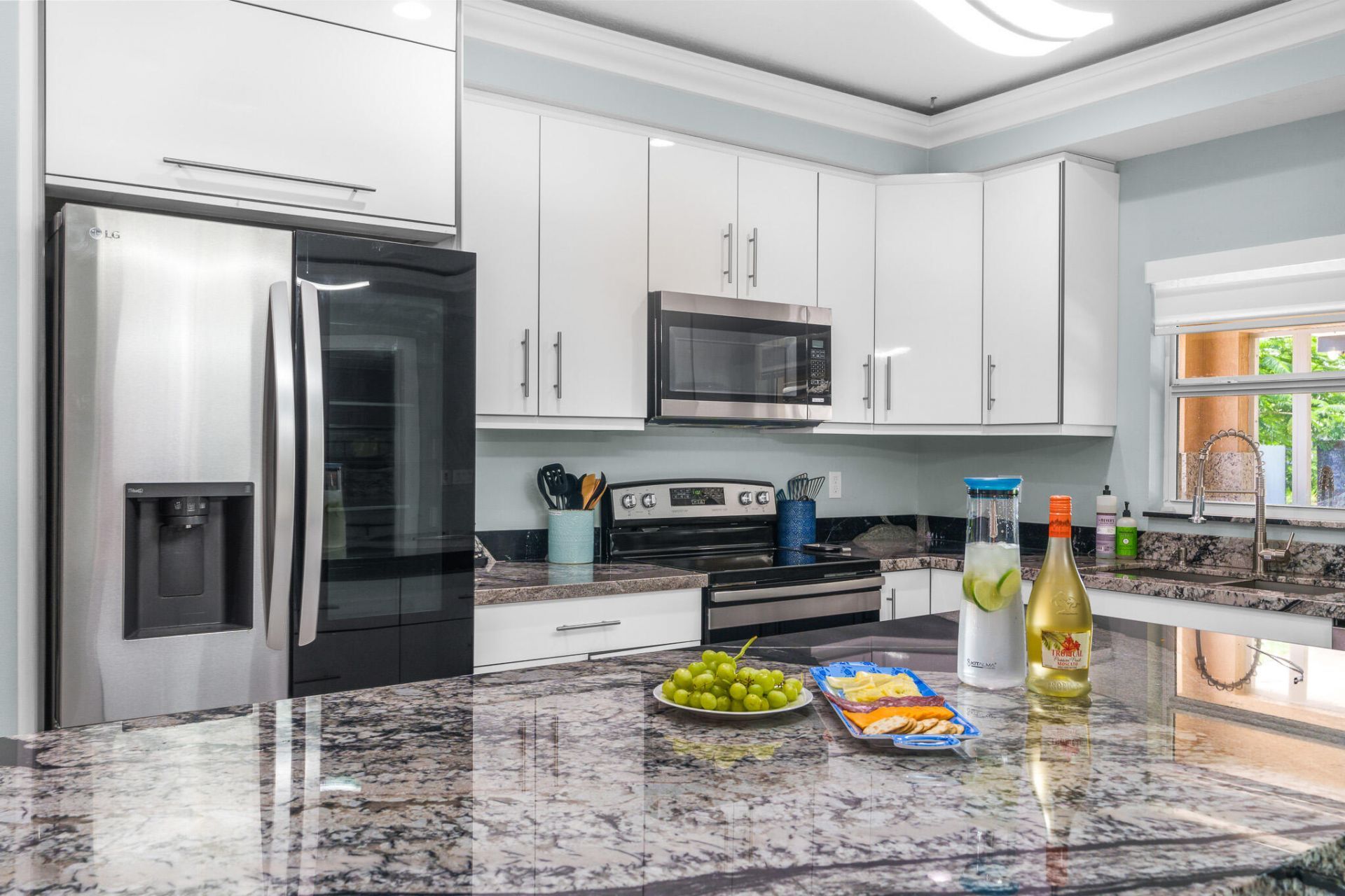 723 Hibiscus Drive, Royal Palm Beach, FL 33411 Photo