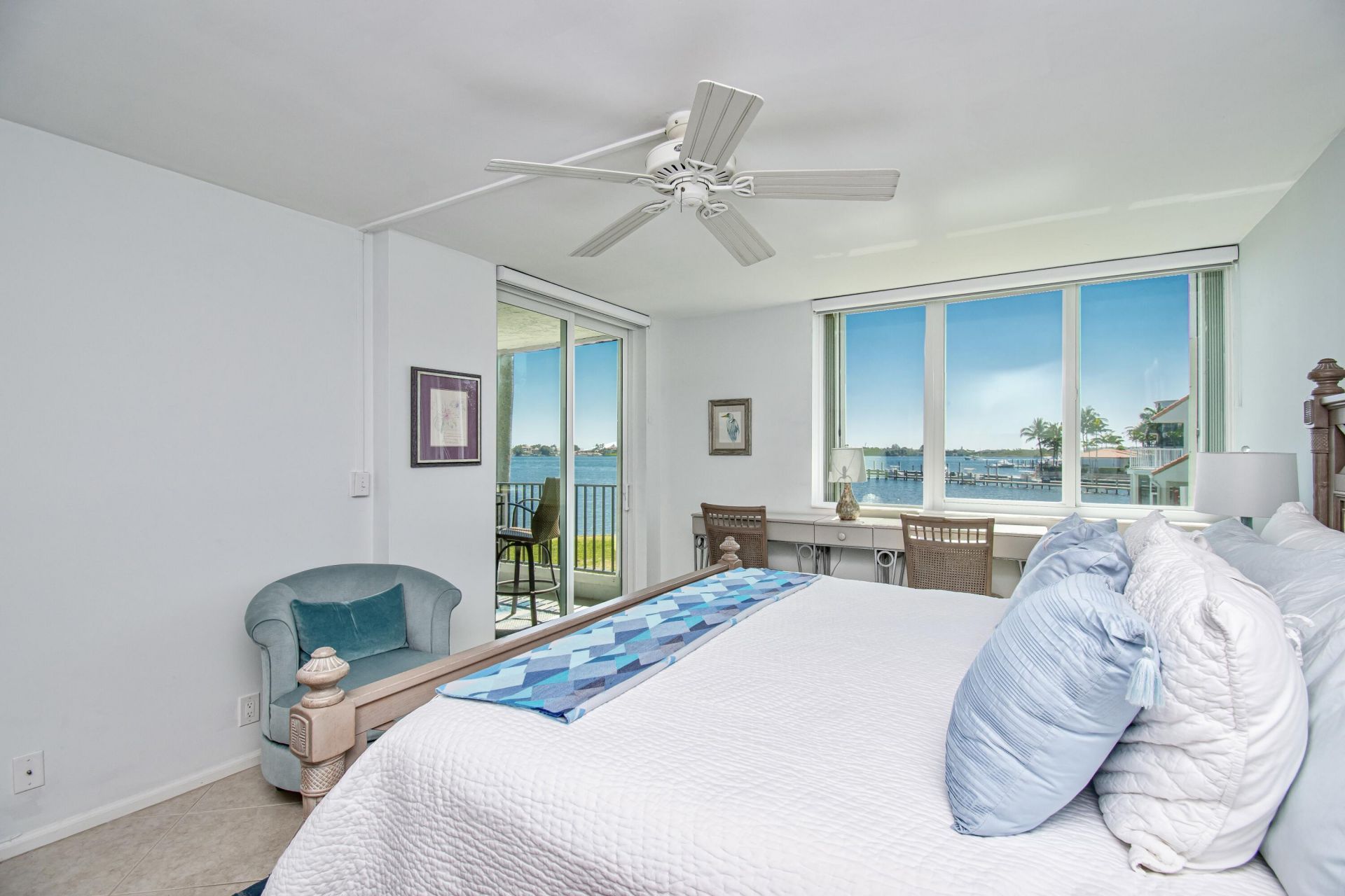 8200 Lakeshore Drive, Unit 202, Hypoluxo, FL 33462 Photo