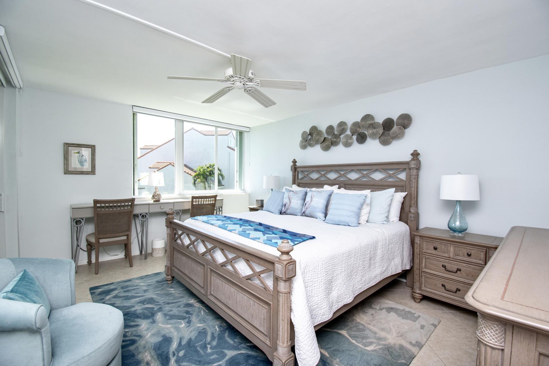 8200 Lakeshore Drive, Unit 202, Hypoluxo, FL 33462 Photo