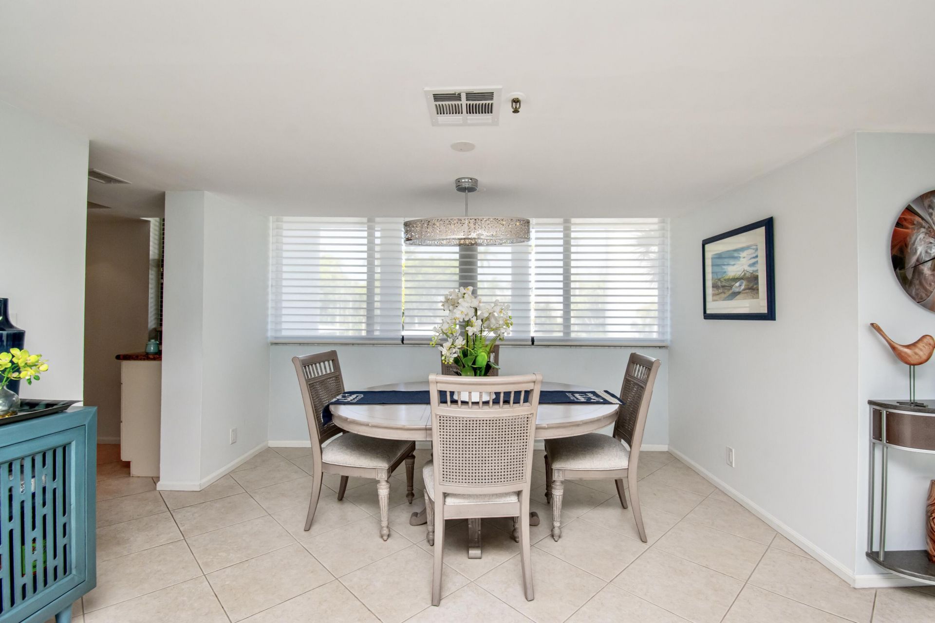 8200 Lakeshore Drive, Unit 202, Hypoluxo, FL 33462 Photo