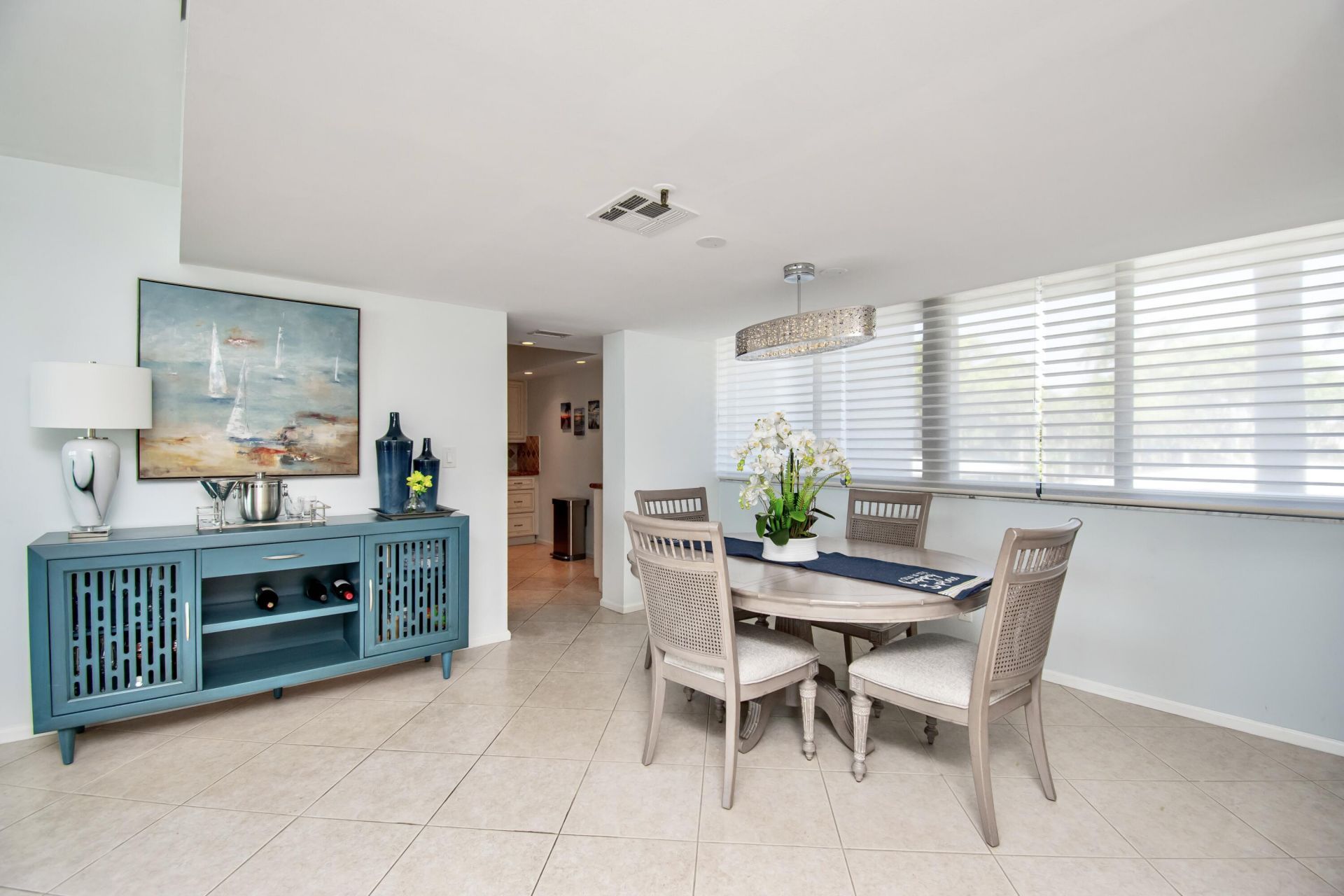 8200 Lakeshore Drive, Unit 202, Hypoluxo, FL 33462 Photo