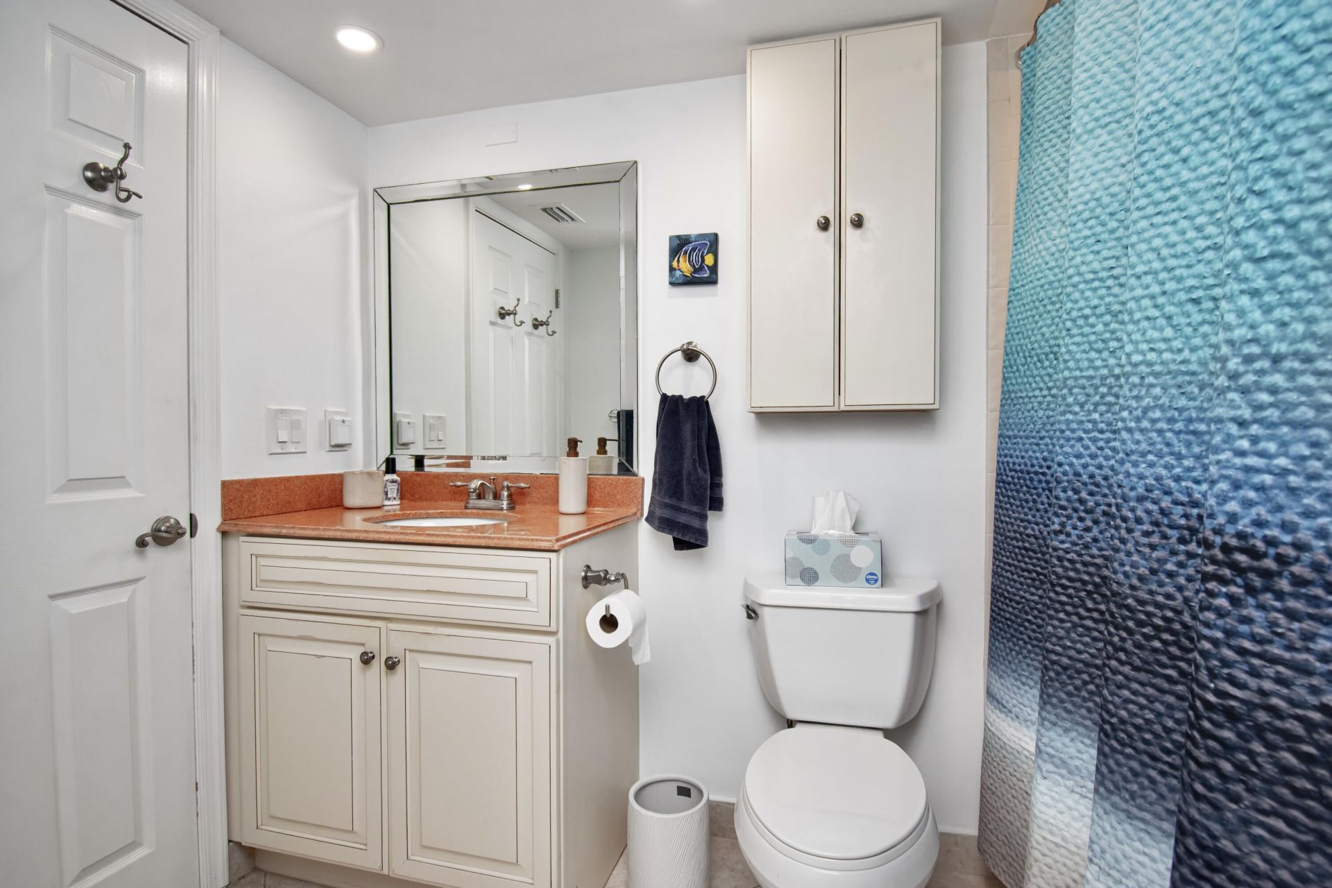 8200 Lakeshore Drive, Unit 202, Hypoluxo, FL 33462 Photo