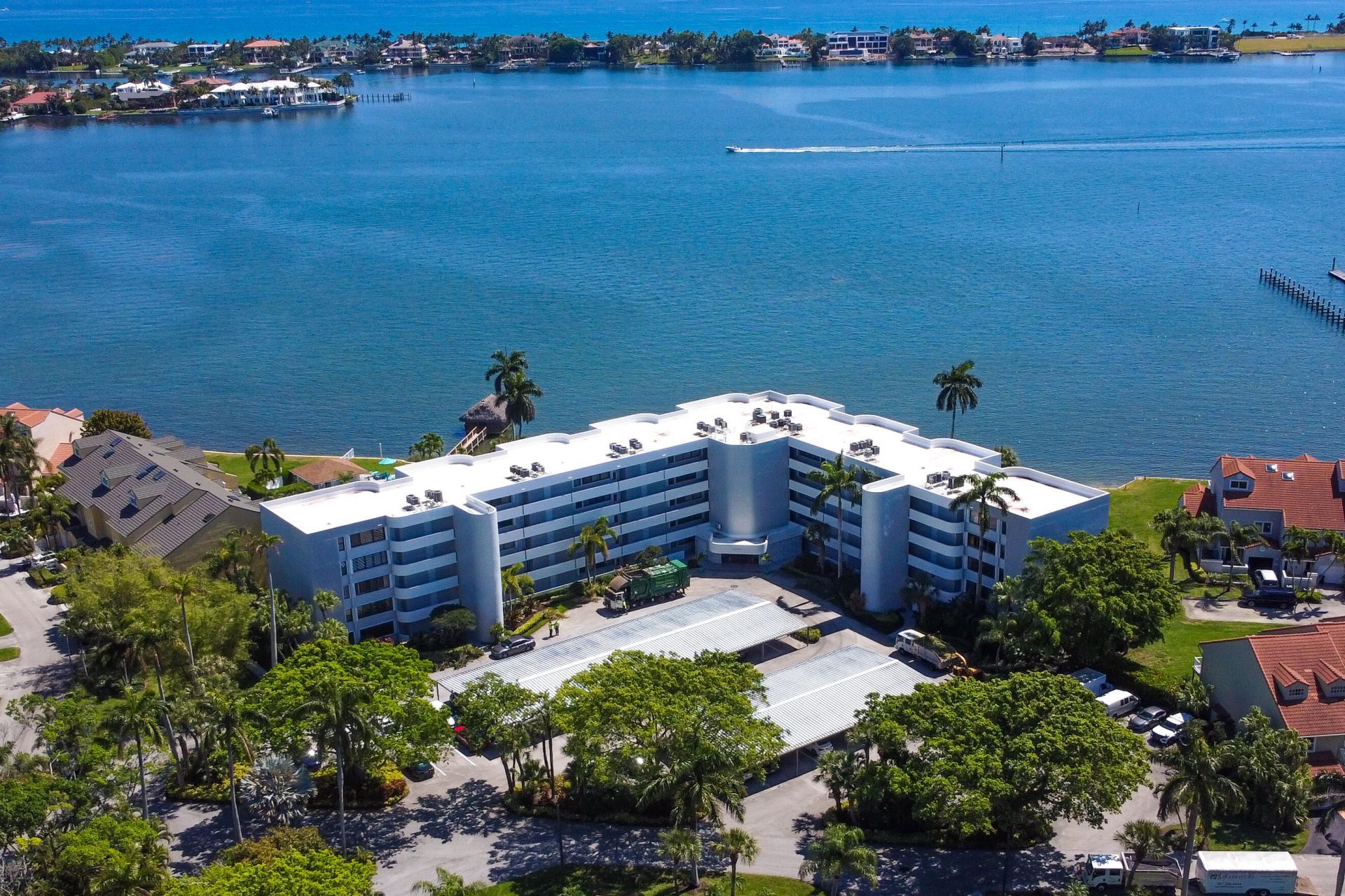 8200 Lakeshore Drive, Unit 202, Hypoluxo, FL 33462 Photo