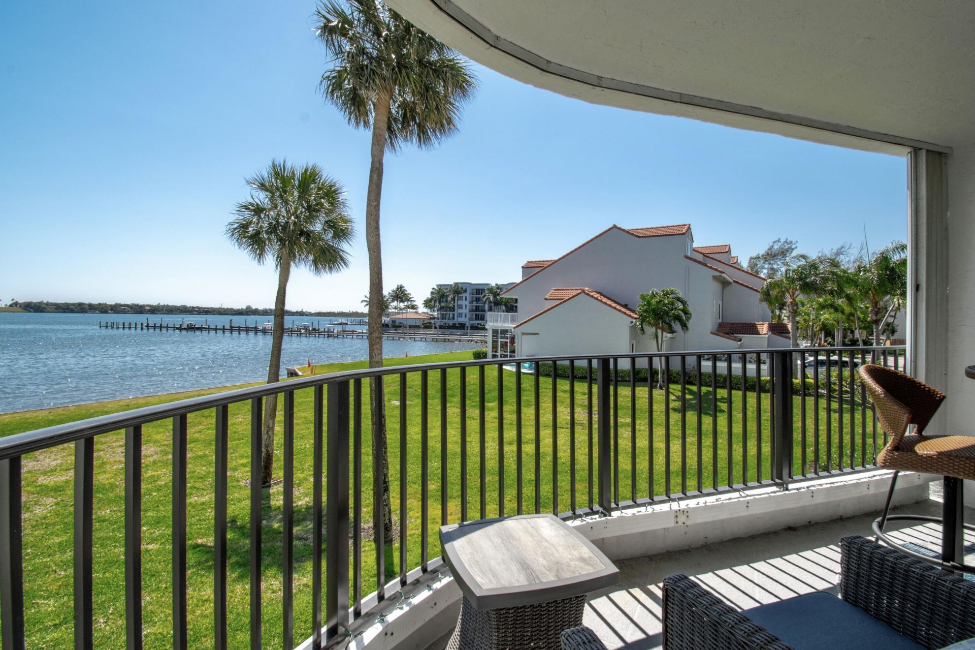 8200 Lakeshore Drive, Unit 202, Hypoluxo, FL 33462 Photo