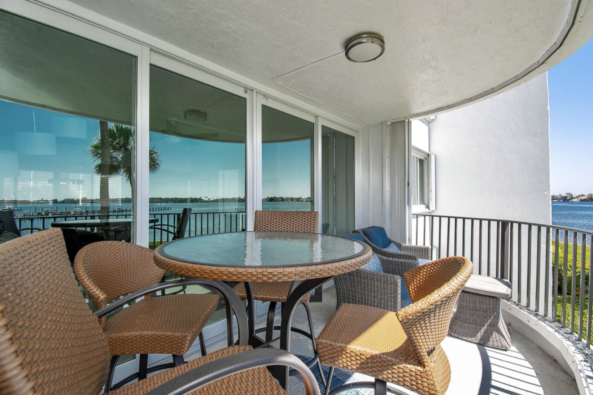 8200 Lakeshore Drive, Unit 202, Hypoluxo, FL 33462 Photo