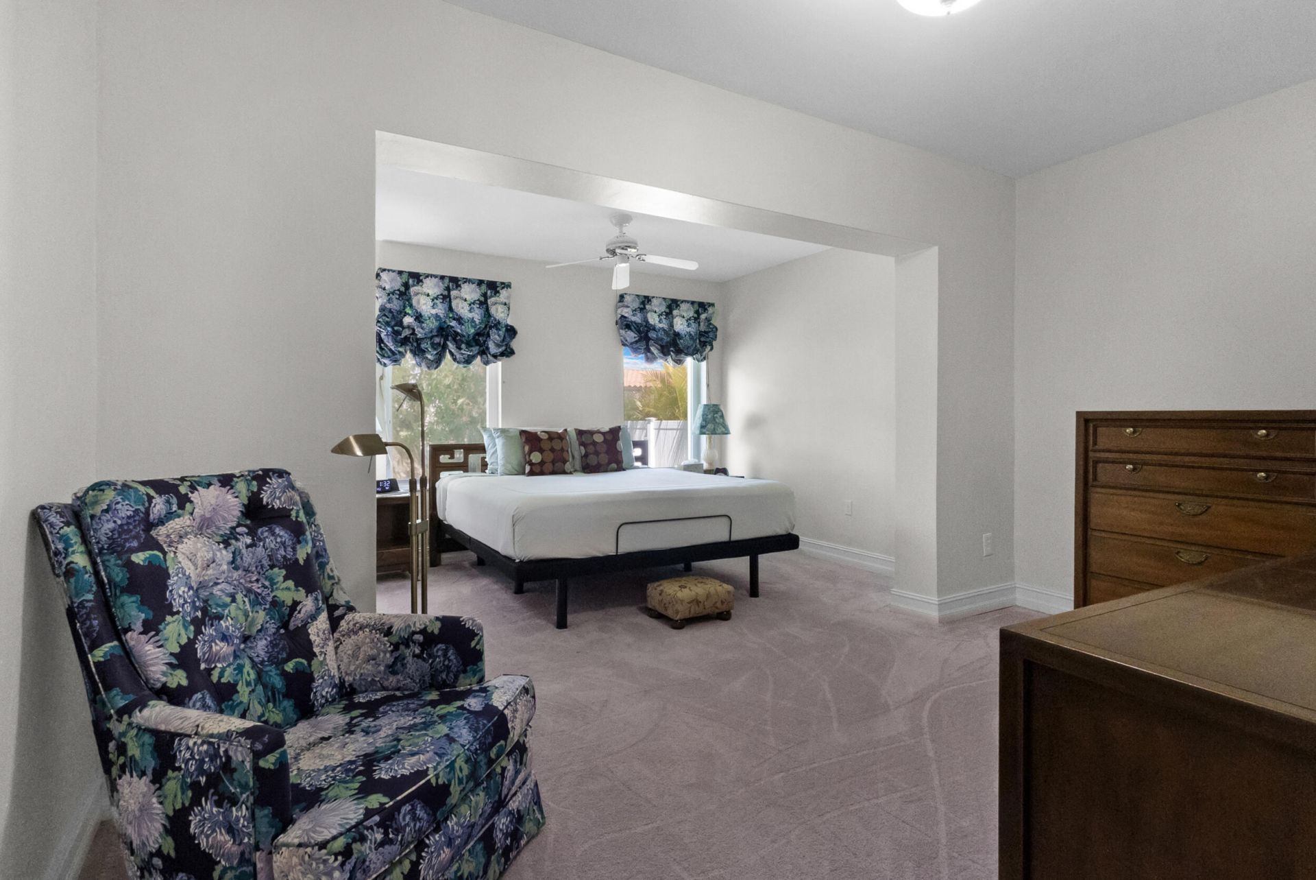 1555 71st Street, Miami Beach, FL 33141 Photo