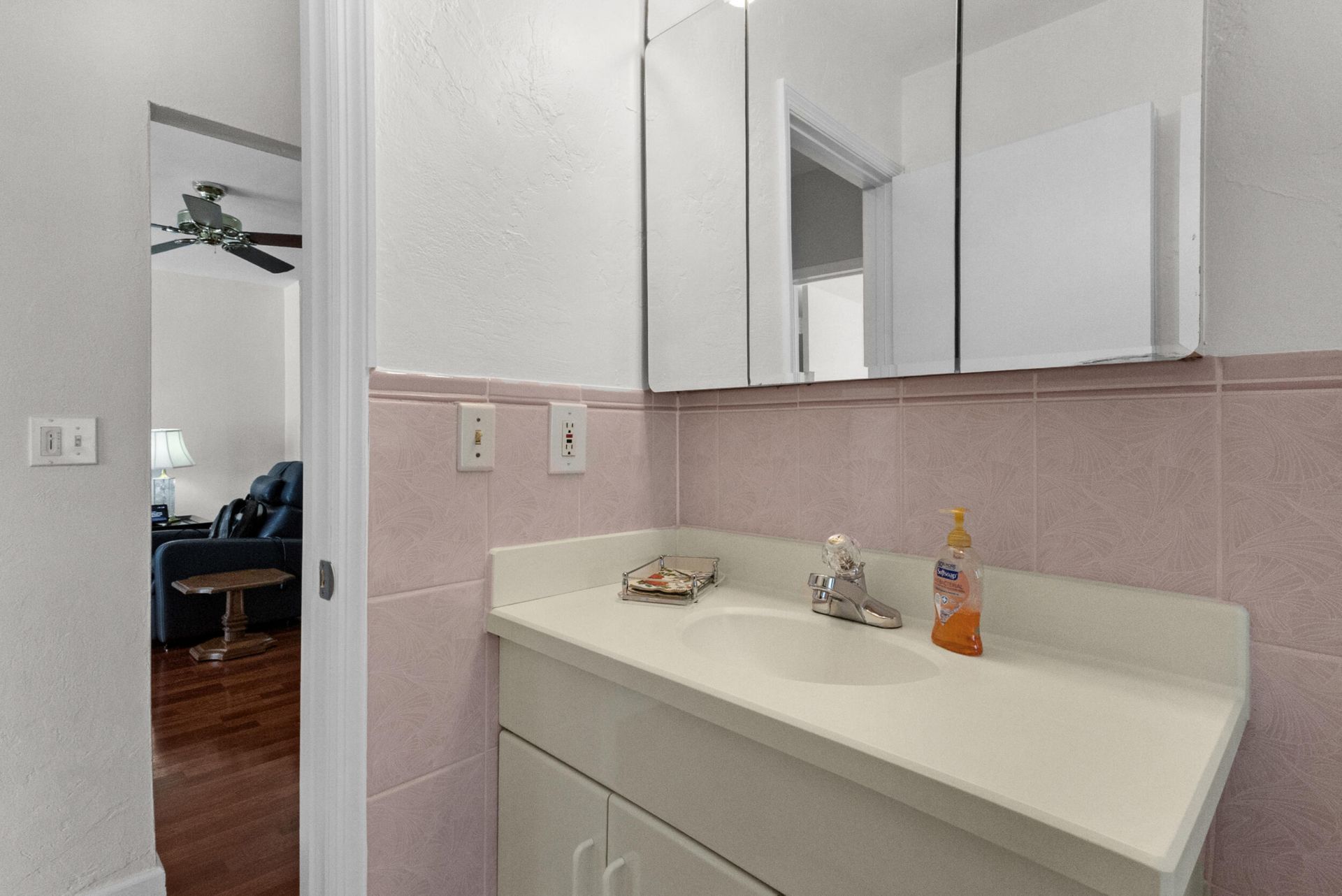 1555 71st Street, Miami Beach, FL 33141 Photo