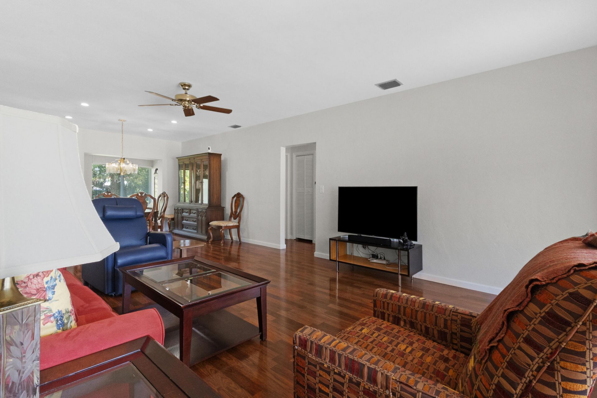 1555 71st Street, Miami Beach, FL 33141 Photo