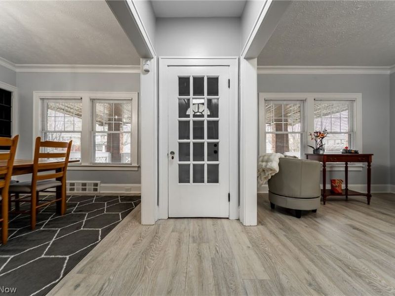 3407 Cedarbrook Road , Cleveland Heights, OH 44118 Photo 6