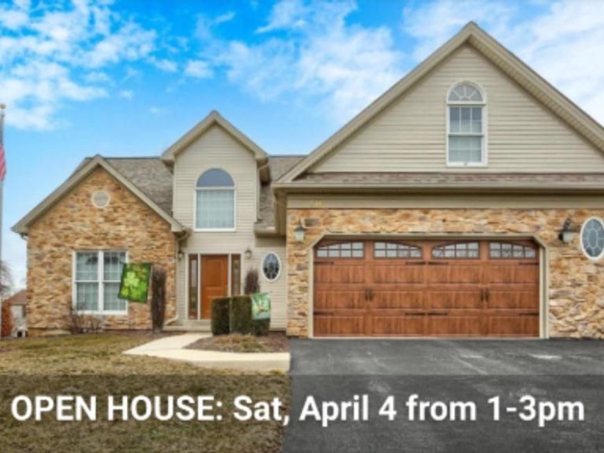 216 Fox Grove Place, Hummelstown, PA 17036 Main Photo