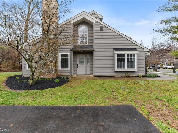 21 -A ANDOVER CIRCLE , PRINCETON, NJ 08540