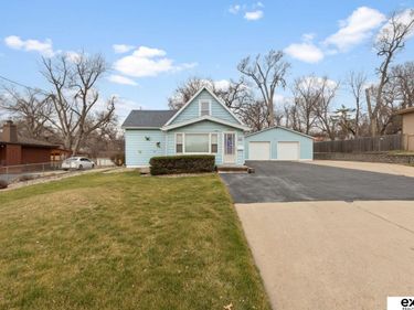 2416 N 88th Street, Omaha, NE 68134