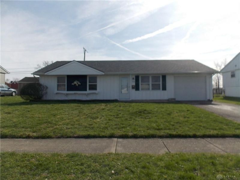 752 Hedwick Street, Bethel Township, OH 45344 Photo 2