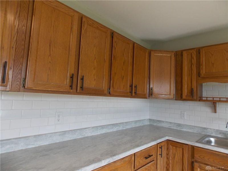 752 Hedwick Street, Bethel Township, OH 45344 Photo 6