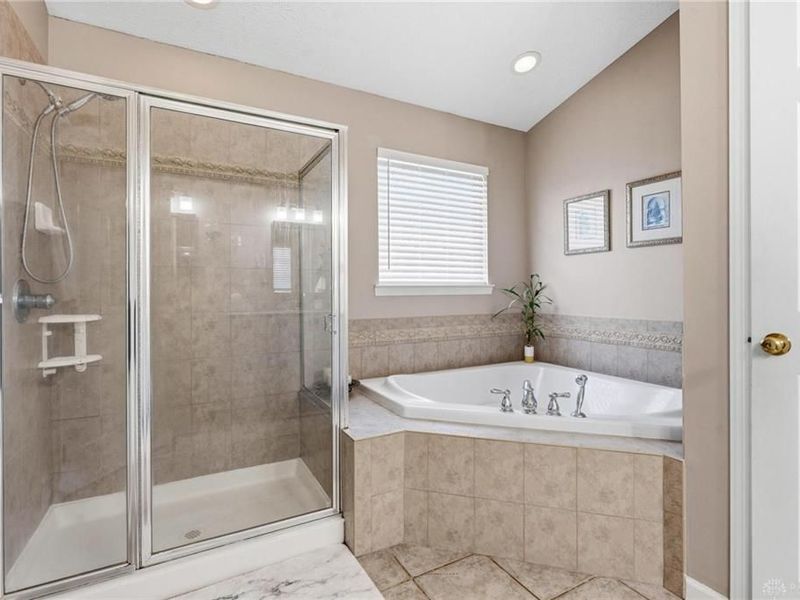 2432 Forest Oaks Drive, Beavercreek, OH 45431 Photo 44