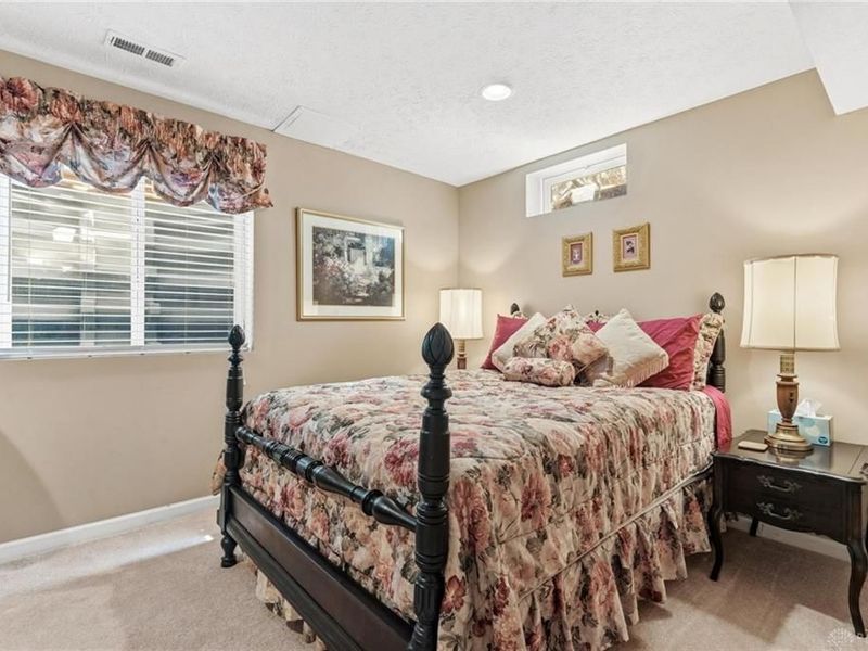 2432 Forest Oaks Drive, Beavercreek, OH 45431 Photo 52