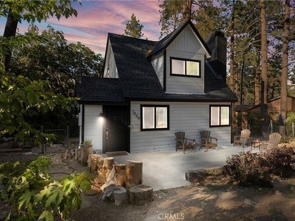 1056 Eagle Road, Wrightwood, CA 92397