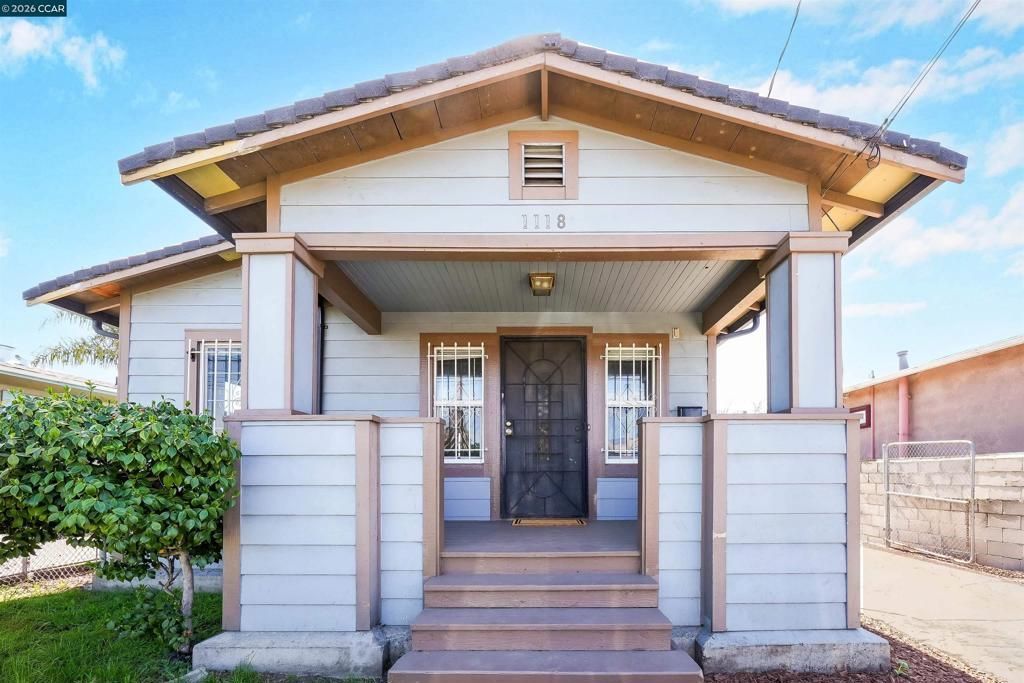 1118 75th Ave, Oakland, CA 94621 Main Photo