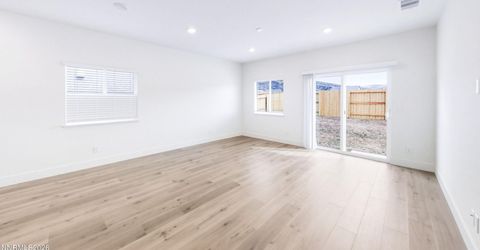 4362 White Feather Way, Sparks, NV 89436 Photo