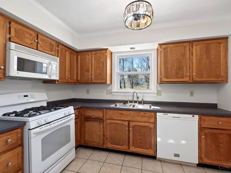 3929 Malaer Drive, Sharonville, OH 45241 Photo 20