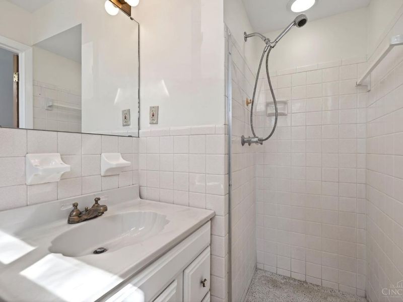 3929 Malaer Drive, Sharonville, OH 45241 Photo 33