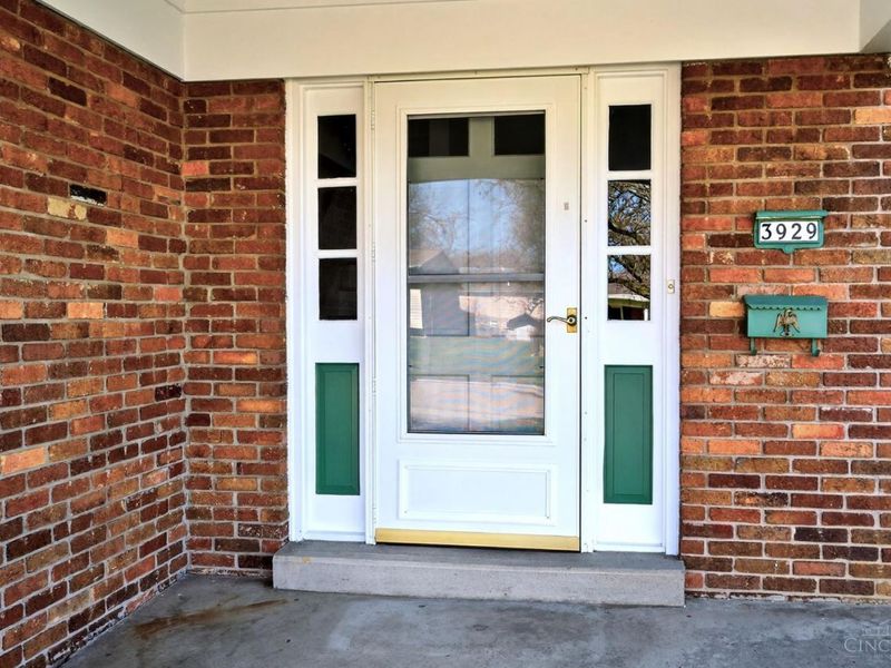 3929 Malaer Drive, Sharonville, OH 45241 Photo 5