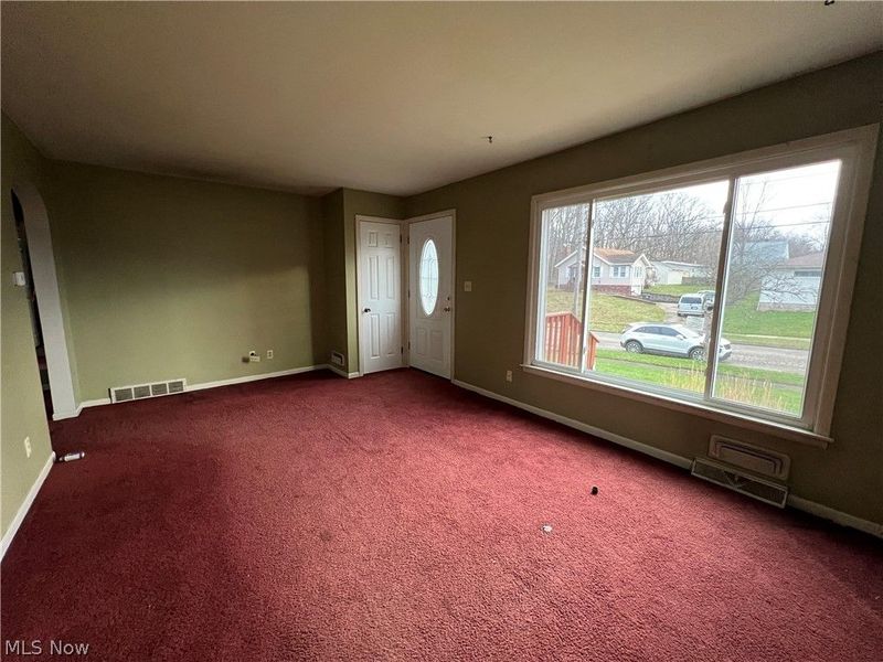 715 E Catawba Avenue, Akron, OH 44306 Photo 12