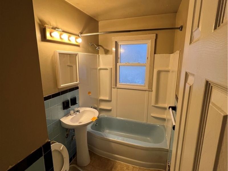 715 E Catawba Avenue, Akron, OH 44306 Photo 14