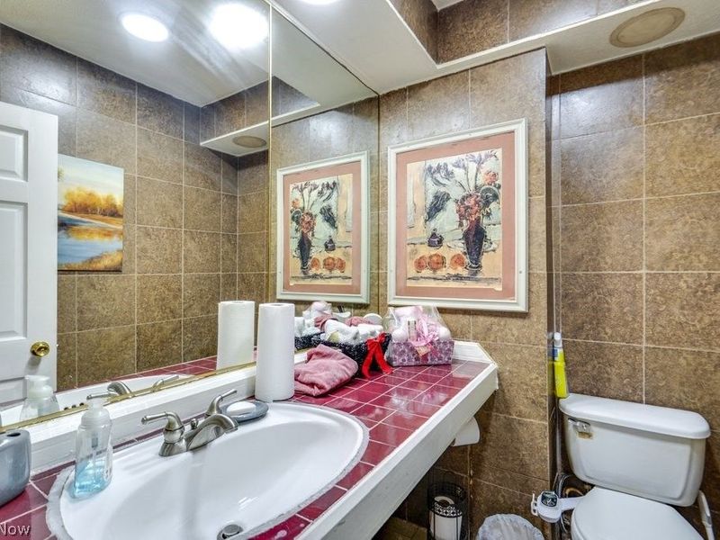 4610 West Avenue, Ashtabula, OH 44004 Photo 24