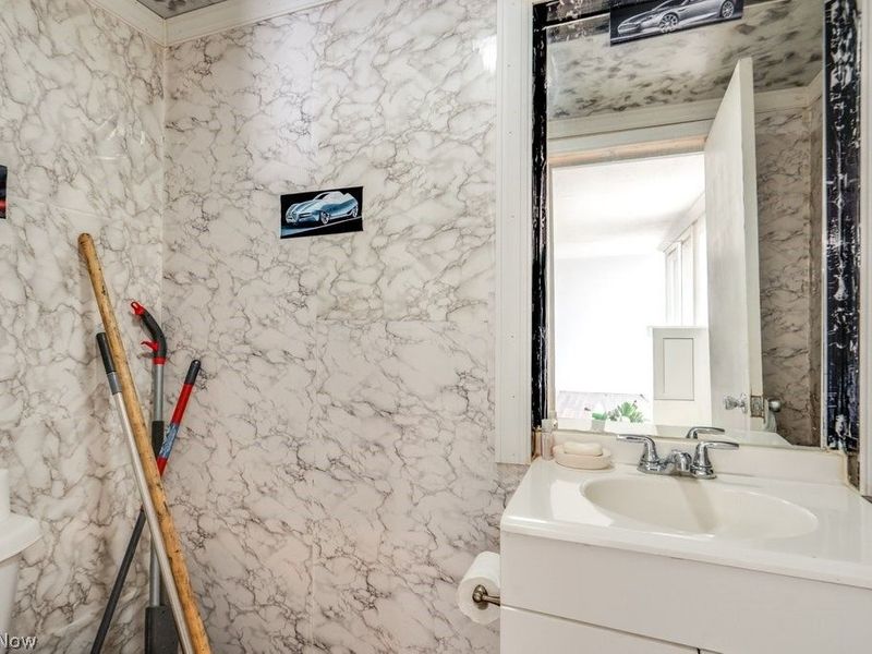 4610 West Avenue, Ashtabula, OH 44004 Photo 50